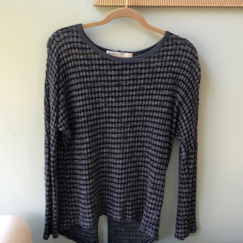 Vintage Havana knit textured long sleeve top
